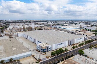 2001 E Dominguez St, Carson, CA - VUE AÉRIENNE  vue de carte