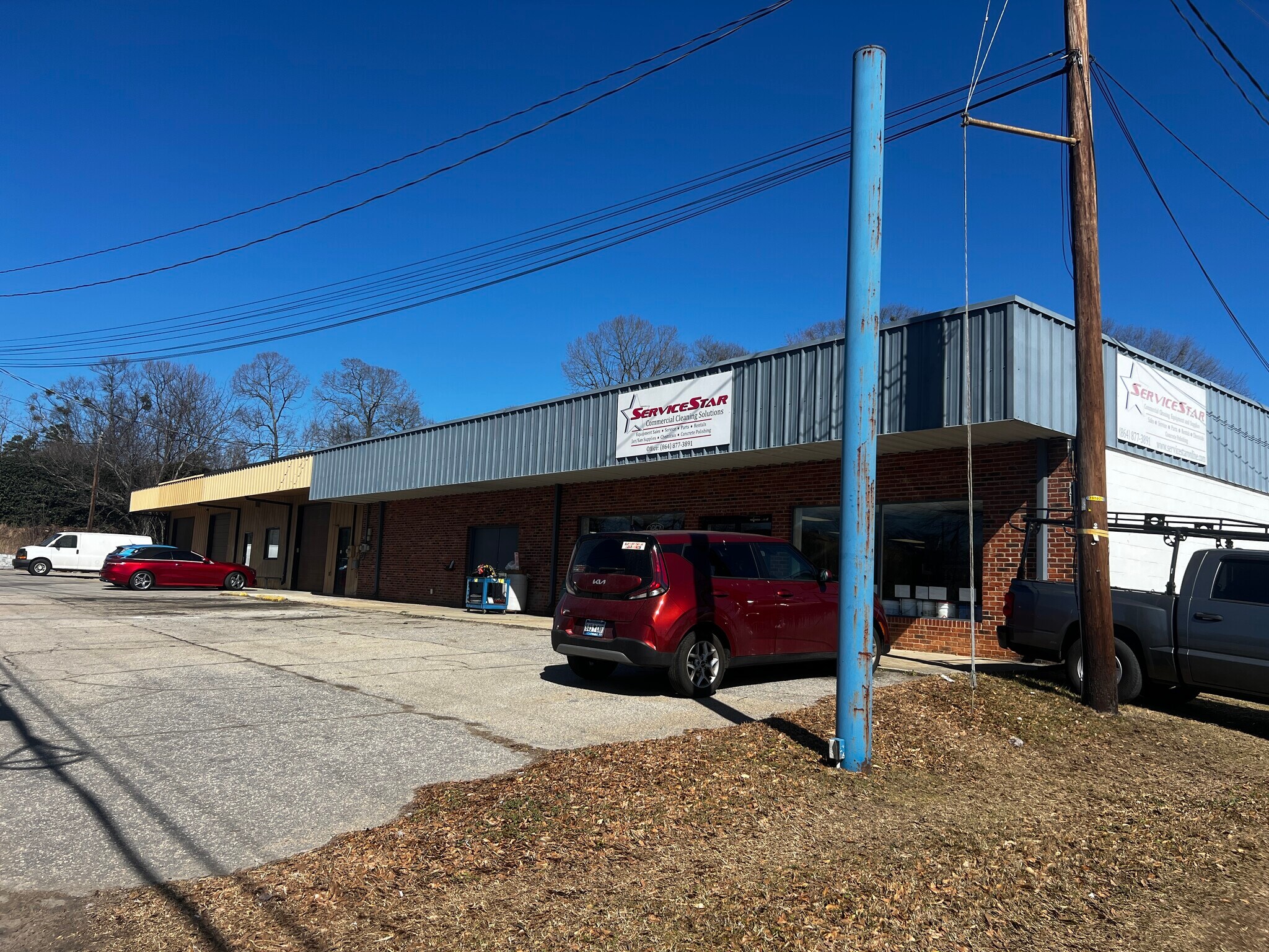 1877 S Carolina 14 Greer, SC portefeuille de 3 biens à vendre sur LoopNet.fr Photo principale– Image 1 sur 24