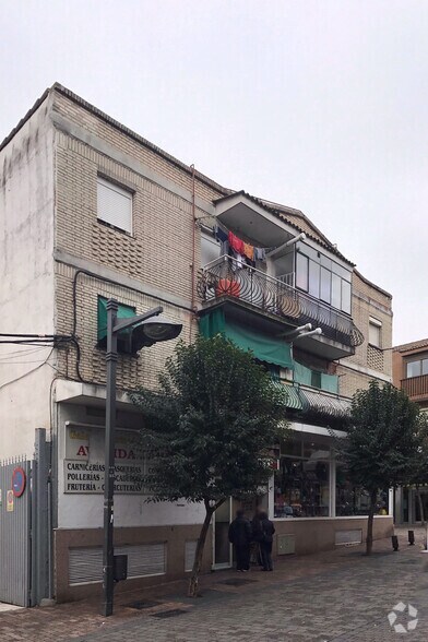 Avenida de la Libertad, 11, Leganés, Madrid à louer - Photo de l’immeuble – Image 2 sur 2
