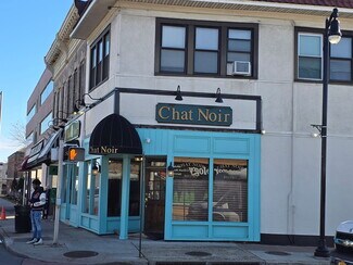 Plus de détails pour 228 Merrick Rd, Rockville Centre, NY - Bureau à vendre