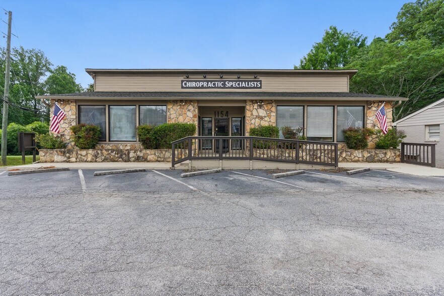 1154 Concord Rd SE, Smyrna, GA à vendre - Photo de l’immeuble – Image 1 sur 17