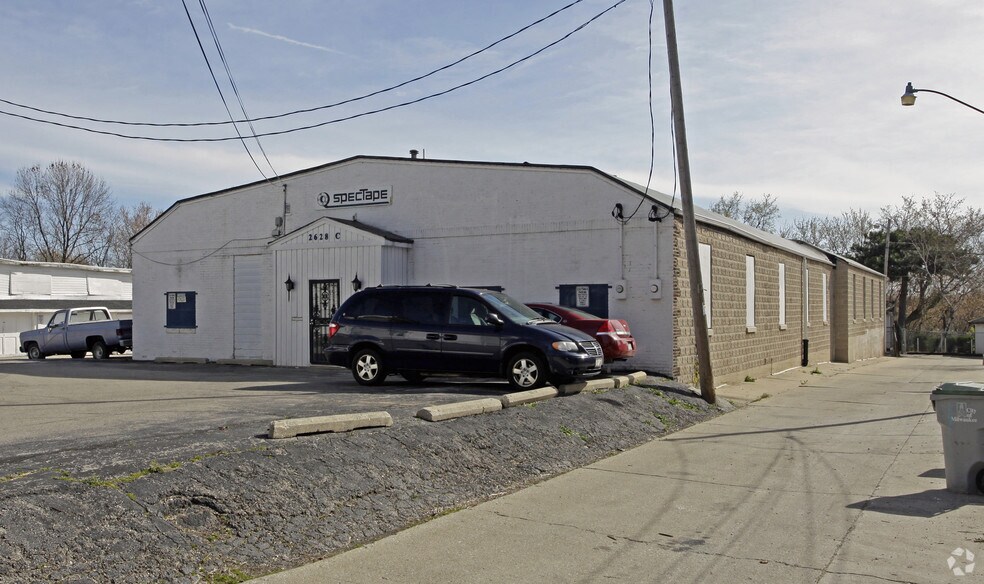 2628 N Humboldt Blvd, Milwaukee, WI à vendre - Photo de l’immeuble – Image 1 sur 13