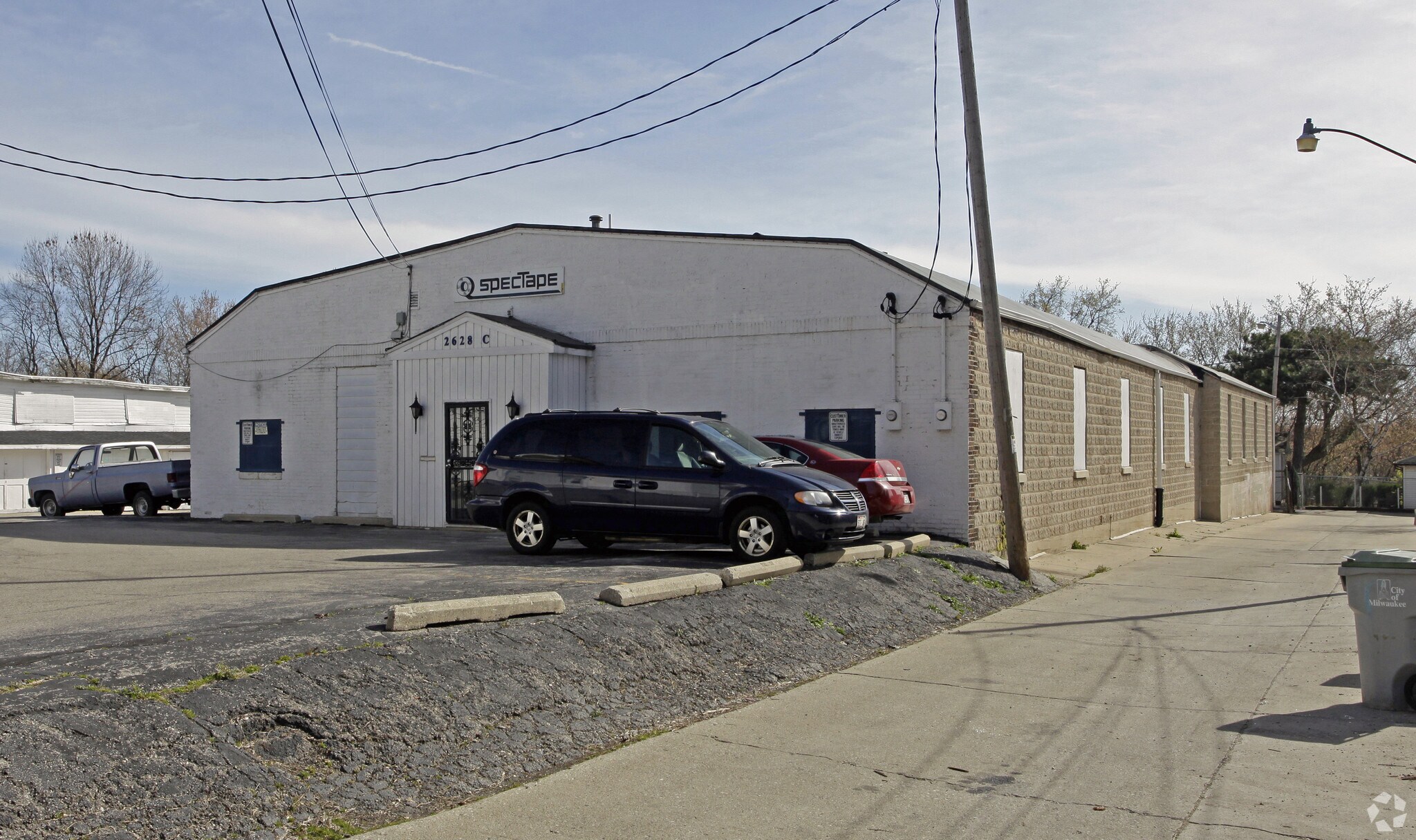 2628 N Humboldt Blvd, Milwaukee, WI à vendre Photo de l’immeuble– Image 1 sur 14