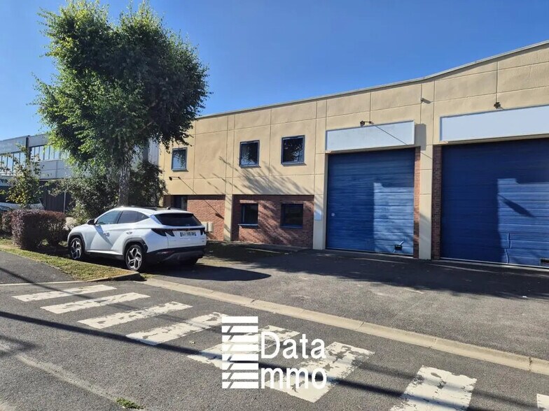 Industriel/Logistique dans Moissy-Cramayel à louer - Photo de l’immeuble – Image 3 sur 8