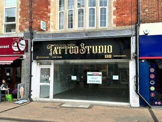 Plus de détails pour 638 Christchurch Rd, Bournemouth - Local commercial à louer