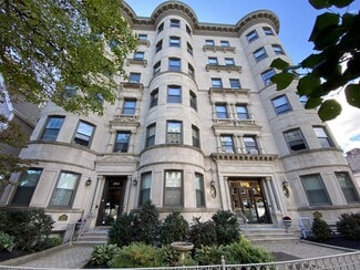 Plus de détails pour 884-888 Massachusetts Ave, Cambridge, MA - Logement à vendre