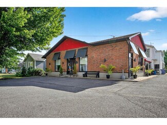 Plus de détails pour 277 Rue Saint-Joseph, Sainte-martine, QC - Local commercial à vendre