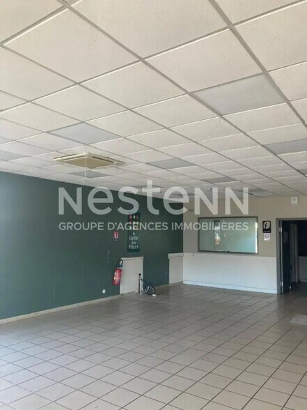 Local commercial dans Vannes à louer - Photo de l’immeuble – Image 2 sur 4