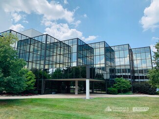Plus de détails pour 24400 Chagrin Blvd, Beachwood, OH - Bureau à louer
