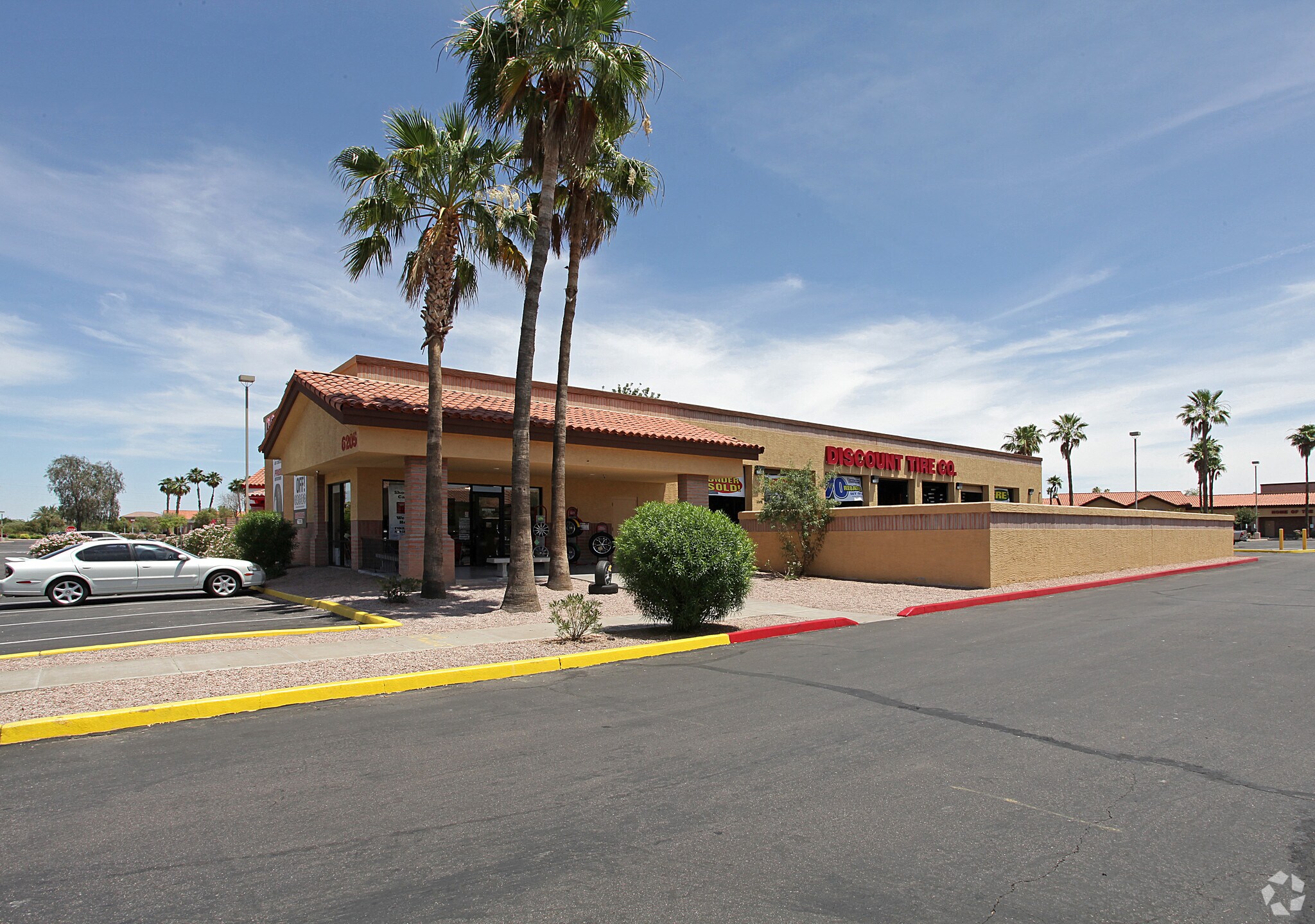 6045-6245 W Chandler Blvd, Chandler, AZ à louer Photo de l’immeuble– Image 1 sur 14