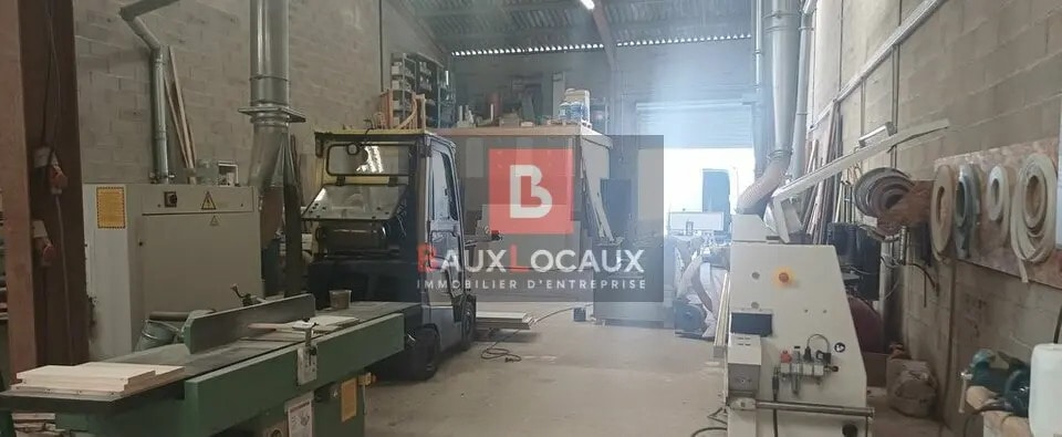 Local d’activités dans Bouillargues à louer - Photo de l’immeuble – Image 3 sur 3