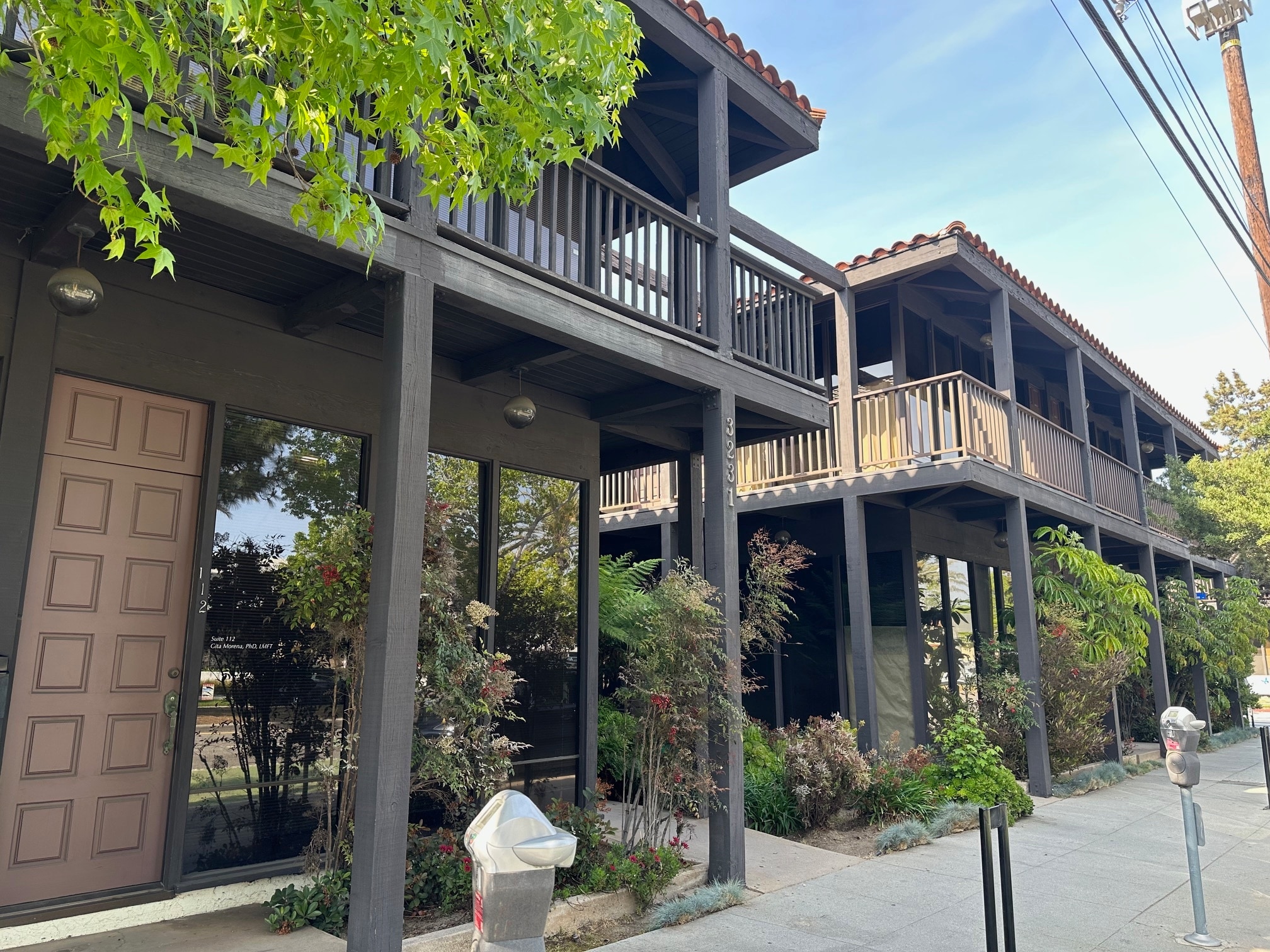 3231 Ocean Park Blvd, Santa Monica, CA à louer Photo de l’immeuble– Image 1 sur 4