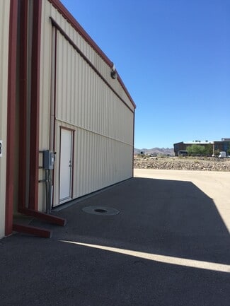 Plus de détails pour 3500 Executive Terminal Dr, Henderson, NV - Spécialisé à vendre