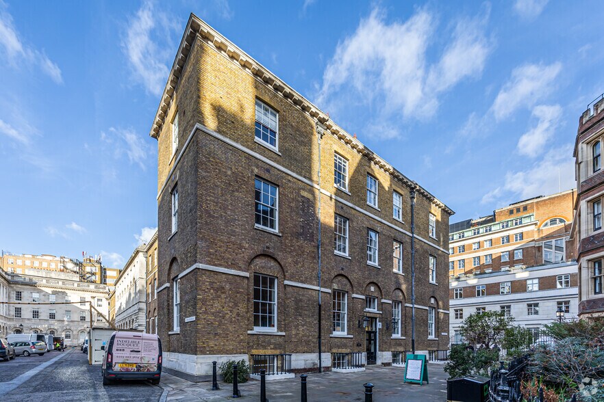 9 Stone, Londres à louer - Photo de l’immeuble – Image 1 sur 2