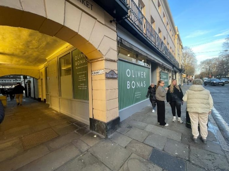 1-12 Nelson Rd, Londres à louer Photo intérieure– Image 1 sur 3