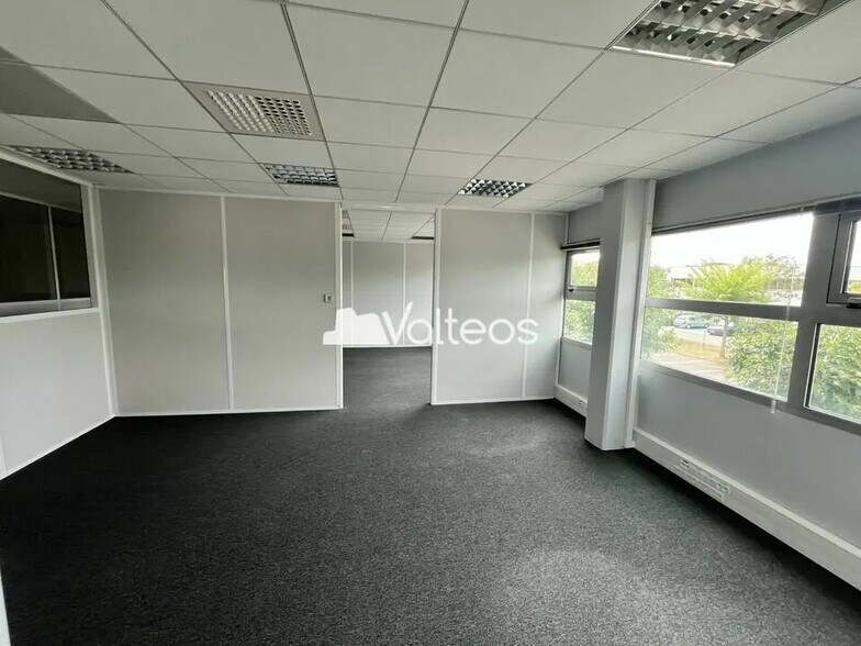 57 Avenue Du Général De Croutte, Toulouse à louer - Photo de l’immeuble – Image 2 sur 7