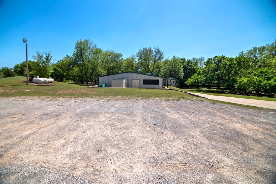 1404 SE 135th St, Lawton, OK à vendre - Photo de l’immeuble – Image 2 sur 13