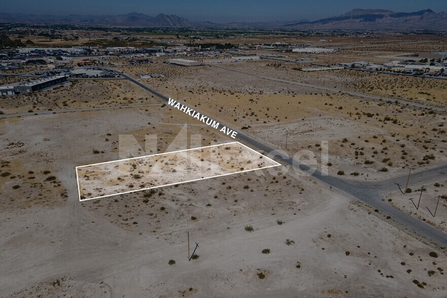 1811 Wahkiakum ave, Pahrump, NV à vendre - Aérien – Image 2 sur 4