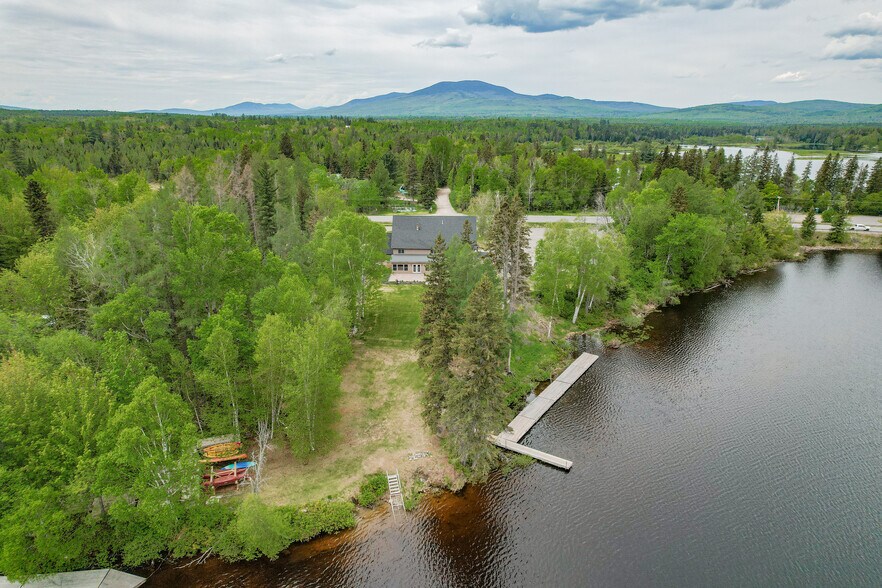 9 Tranquility Ln, Eustis, ME à louer - Photo de l’immeuble – Image 2 sur 23