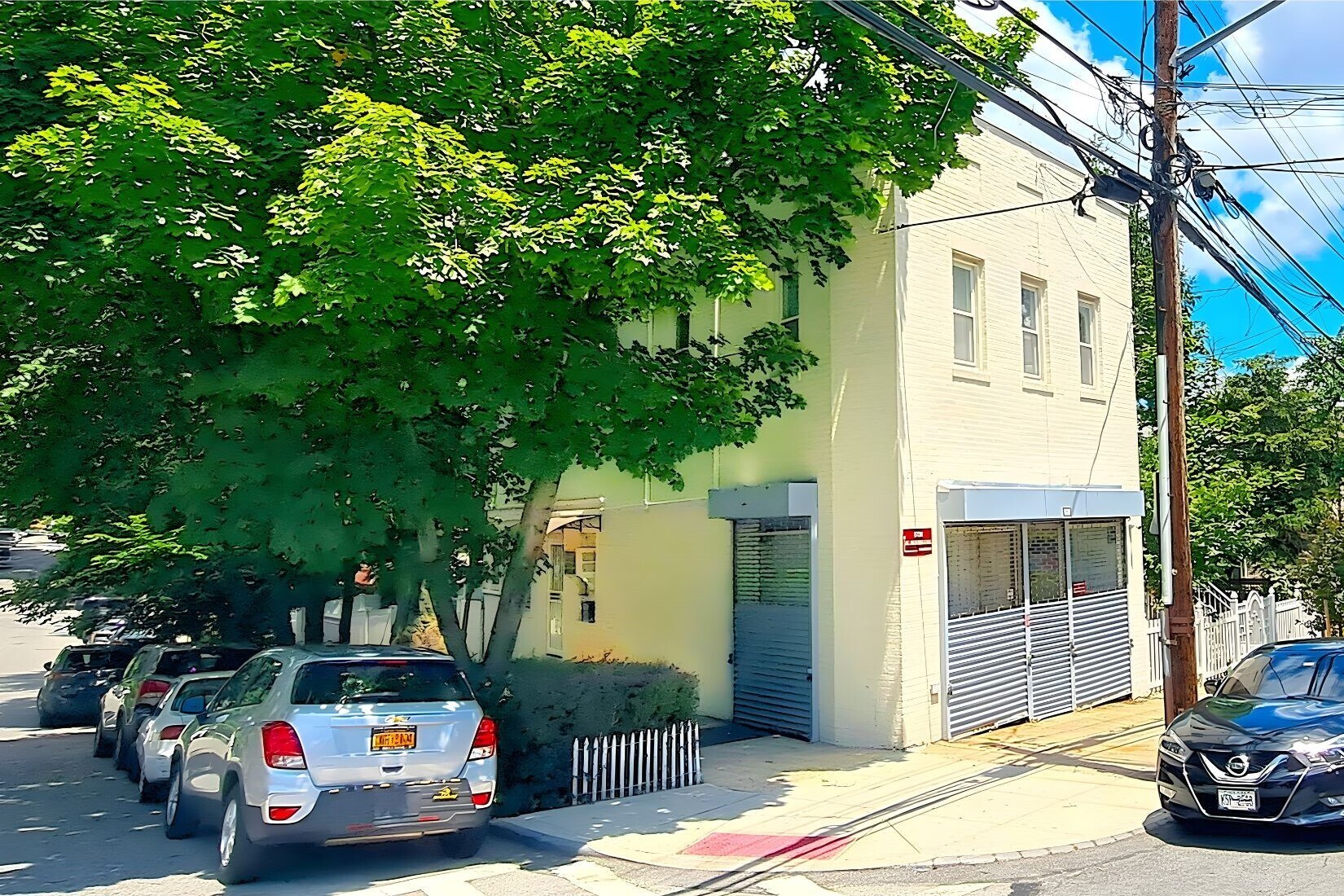 5731 Mosholu Ave, Bronx, NY à vendre Photo de l’immeuble– Image 1 sur 11