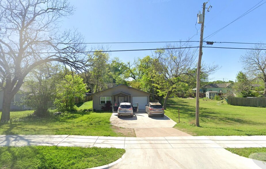 707 E Main St, Round Rock, TX à louer - Photo de l’immeuble – Image 1 sur 8