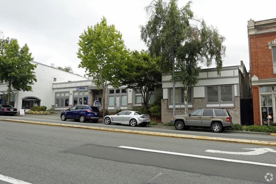 720-734 Market St, Kirkland, WA à louer - Photo de l’immeuble – Image 3 sur 5