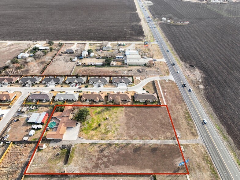 5037 Texas 123, Seguin, TX à vendre - Photo de l’immeuble – Image 2 sur 11