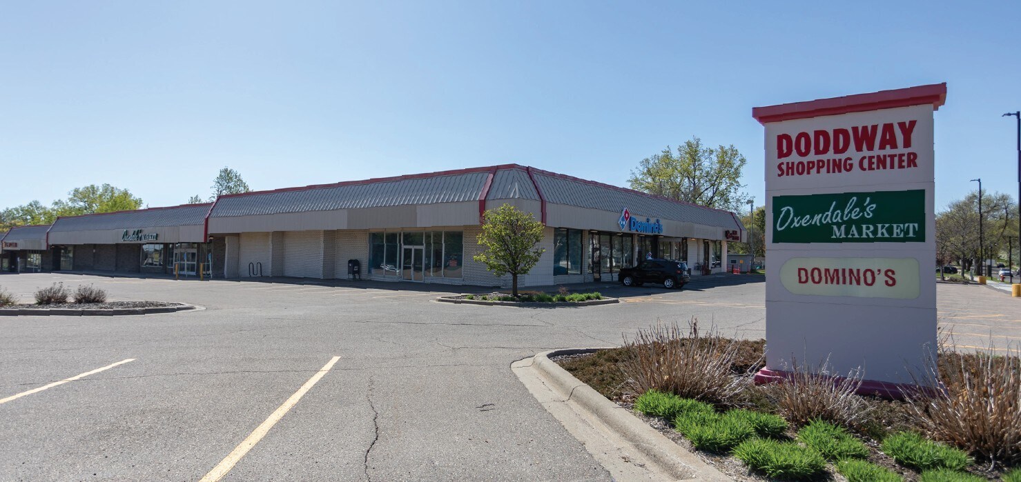 360-374 Bernard St W, West Saint Paul, MN à vendre Photo de l’immeuble– Image 1 sur 4