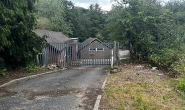 1a Springfield, Oxted à louer Photo de l’immeuble– Image 2 sur 4