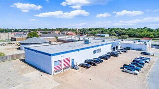 Plus de détails pour 5113 Commercial Dr, North Richland Hills, TX - Industriel/Logistique à vendre
