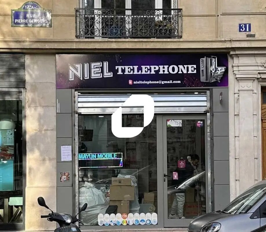 Local commercial dans Paris à louer Photo de l’immeuble– Image 1 sur 2
