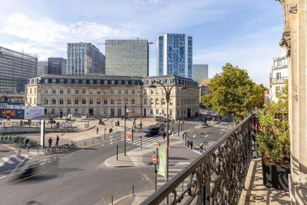 2 Rue De Lyon, Paris à vendre Photo de l’immeuble– Image 1 sur 17