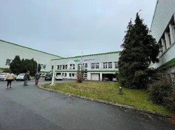 Industriel/Logistique dans Angoulême à louer - Photo de l’immeuble – Image 2 sur 8