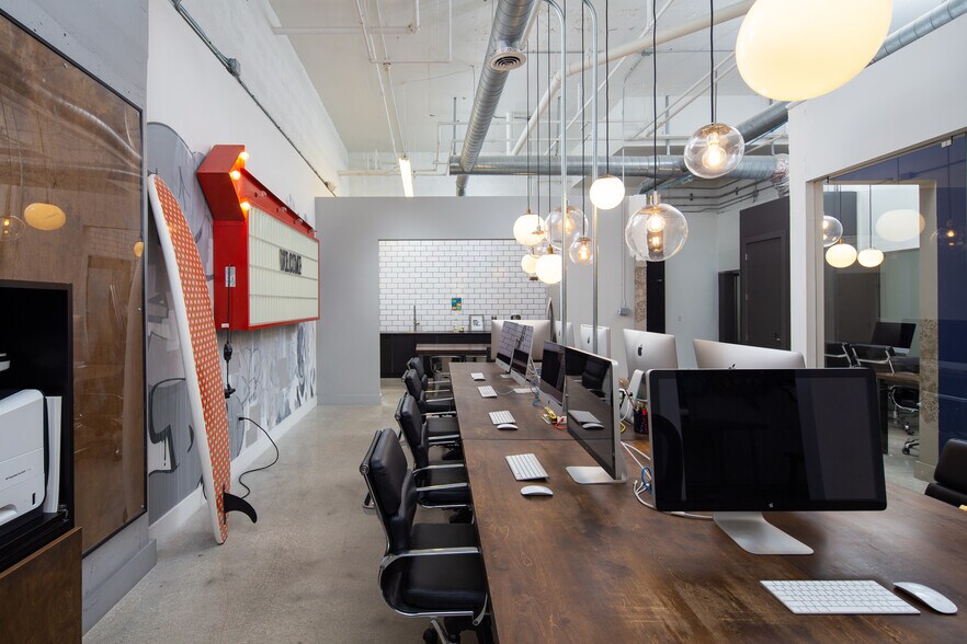 40 SW 13th St, Miami, FL à louer - Photo de l’immeuble – Image 1 sur 5