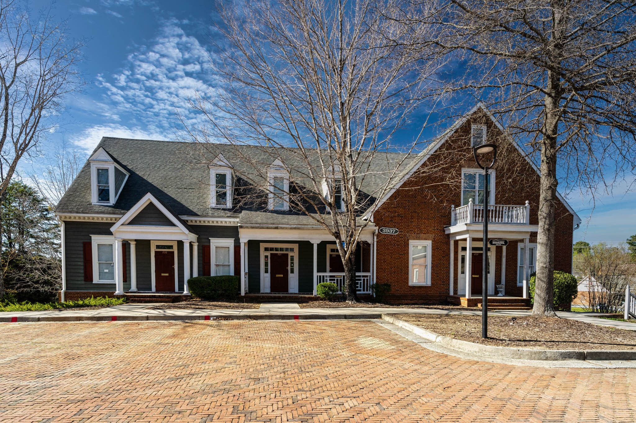 3937-3965 Holcomb Bridge Rd, Peachtree Corners, GA à louer Photo de l’immeuble– Image 1 sur 4
