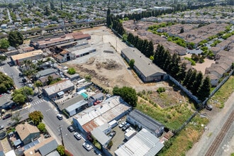10901 Russet St, Oakland, CA - VUE AÉRIENNE  vue de carte - Image1