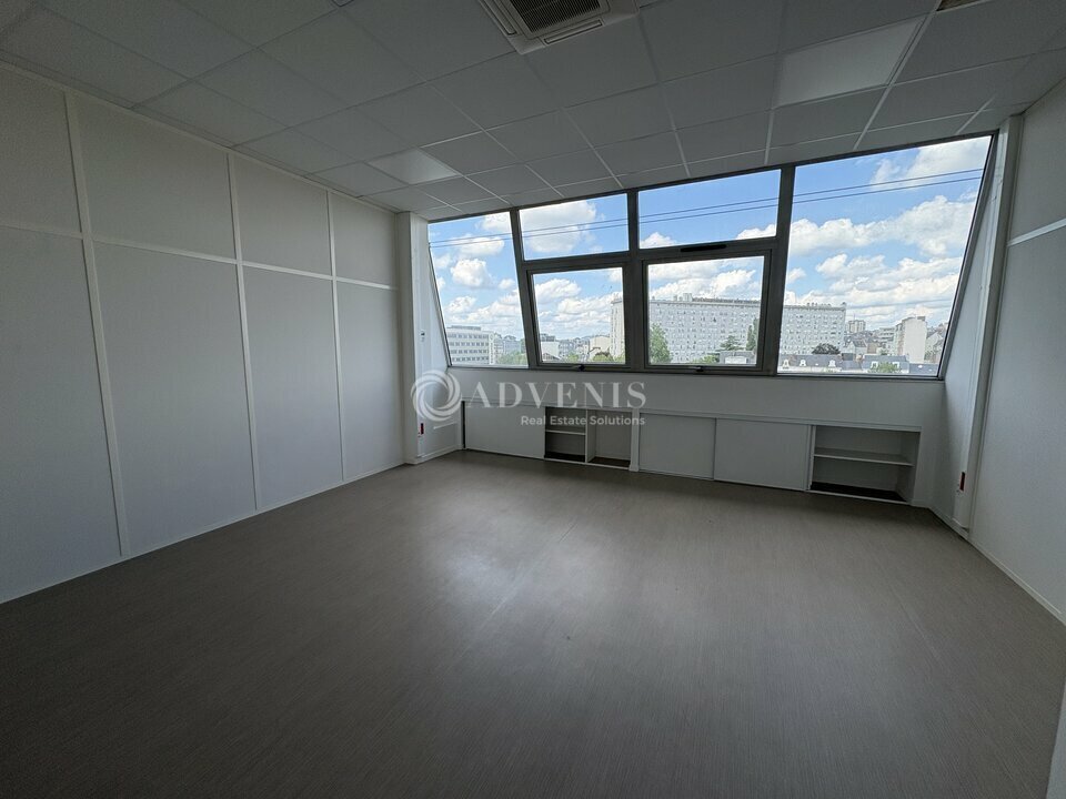 Bureau dans Le Mans à louer Photo intérieure– Image 1 sur 6