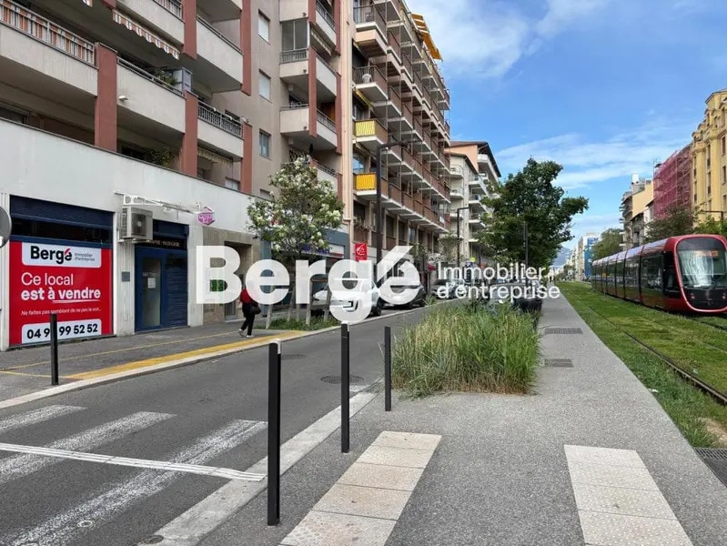 24 Avenue De La Californie, Nice à vendre Photo de l’immeuble– Image 1 sur 11