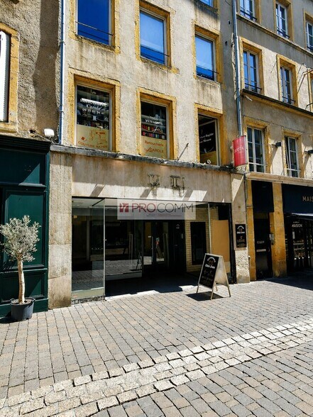 Local commercial dans Metz à louer - Photo de l’immeuble – Image 1 sur 4