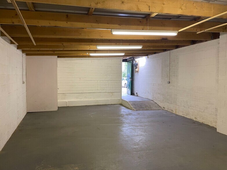 Unit 2, 100 Whitehill Rd, Southfleet à louer - Photo intérieure – Image 3 sur 4