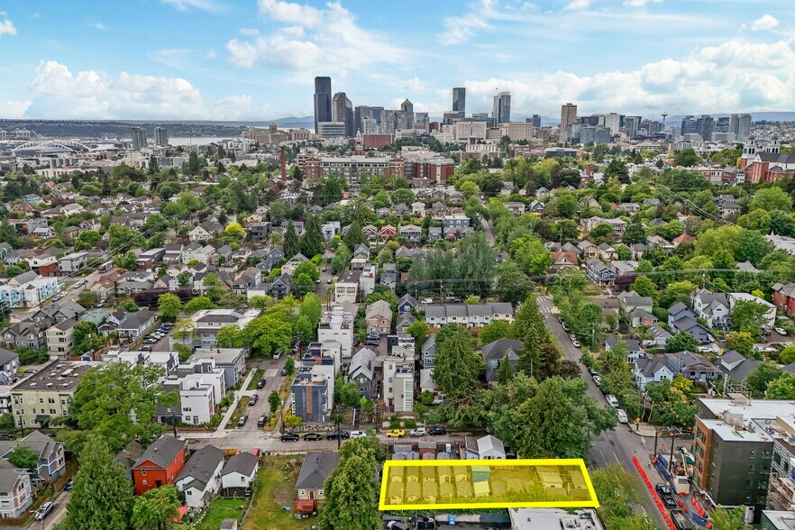 612 22nd Ave, Seattle, WA à vendre - Photo de l’immeuble – Image 1 sur 2