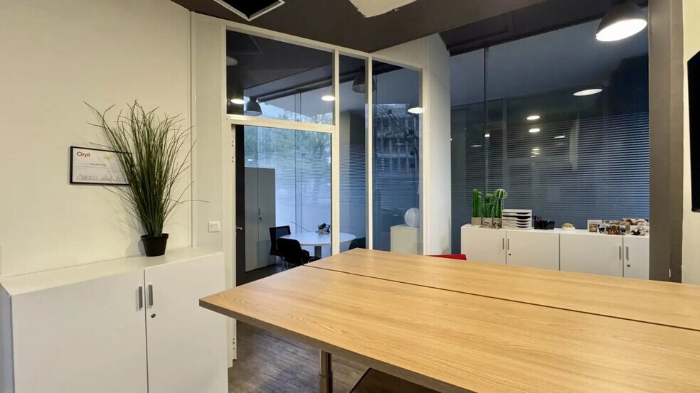 Bureau dans Lille à vendre - Photo intérieure – Image 2 sur 14