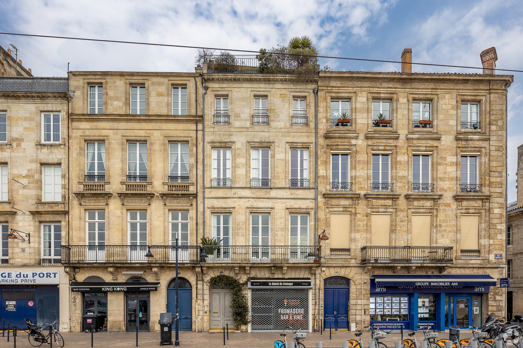 Bureau dans Bordeaux à louer Photo principale– Image 1 sur 4