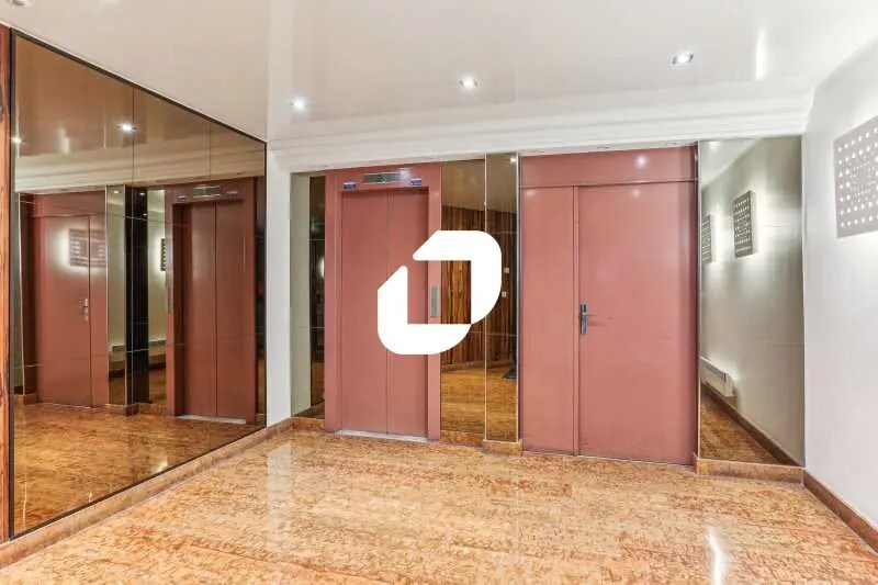 Bureau dans Issy-les-Moulineaux à vendre - Photo de l’immeuble – Image 3 sur 11