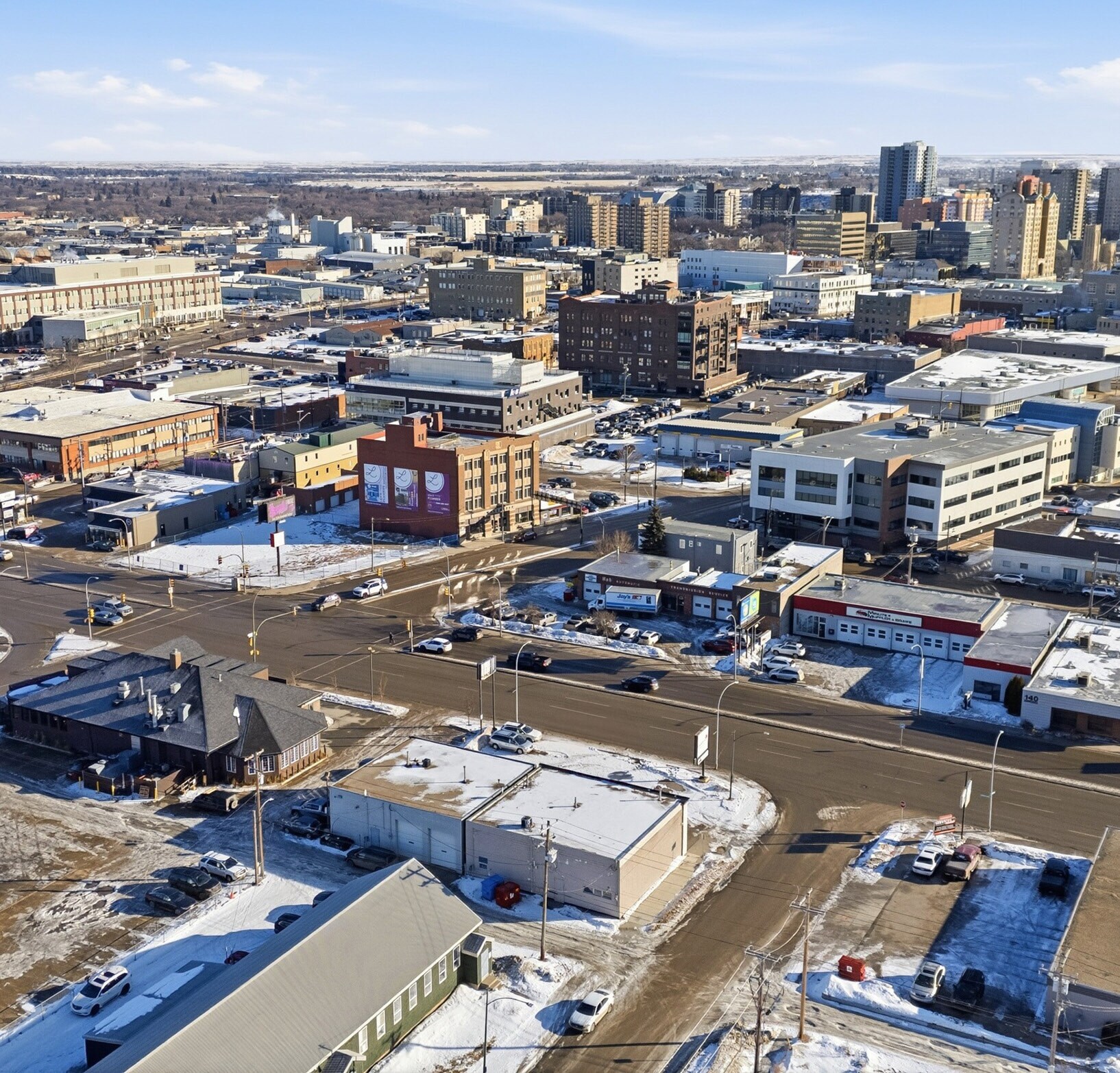 211 Idylwyld Dr N, Saskatoon, SK à vendre Aérien– Image 1 sur 11