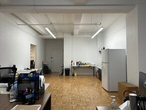 262 W 38th St, New York, NY à louer Photo intérieure– Image 1 sur 3