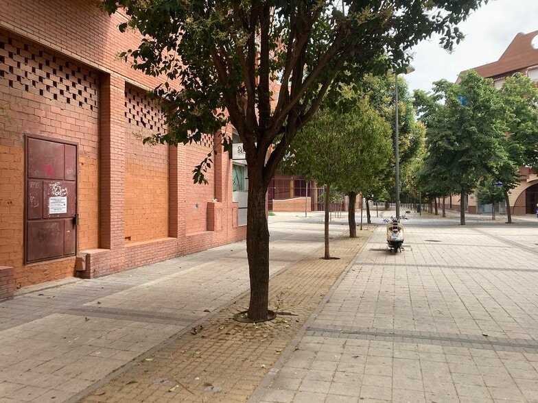 View Photo