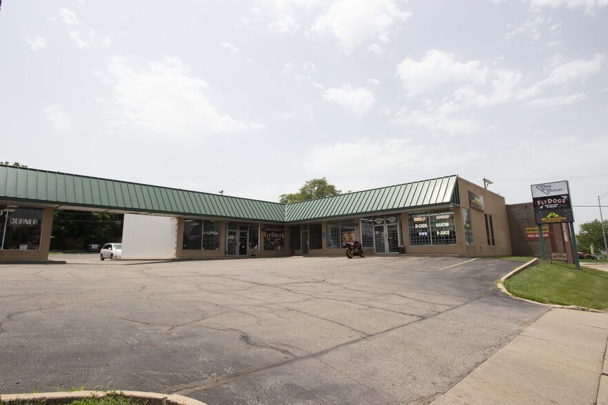 3111-3119 O St, Lincoln, NE à louer - Photo de l’immeuble – Image 2 sur 8