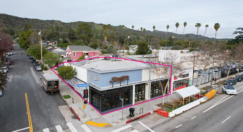 2129-2133 Colorado Blvd, Eagle Rock, CA à vendre - Photo de l’immeuble – Image 1 sur 12