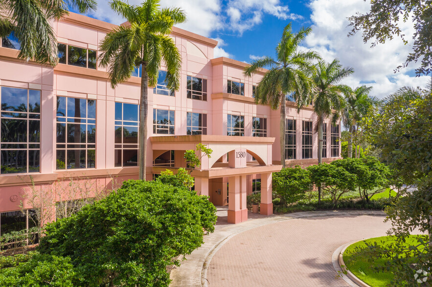 1580 Sawgrass Corporate Pky, Sunrise, FL à louer - Photo principale – Image 1 sur 9